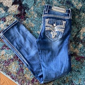 Like new rock revivals- size 27 straight